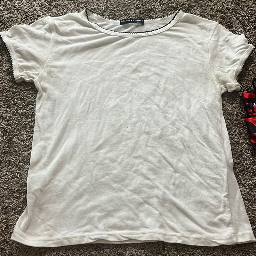 Brandy Melville T shirt